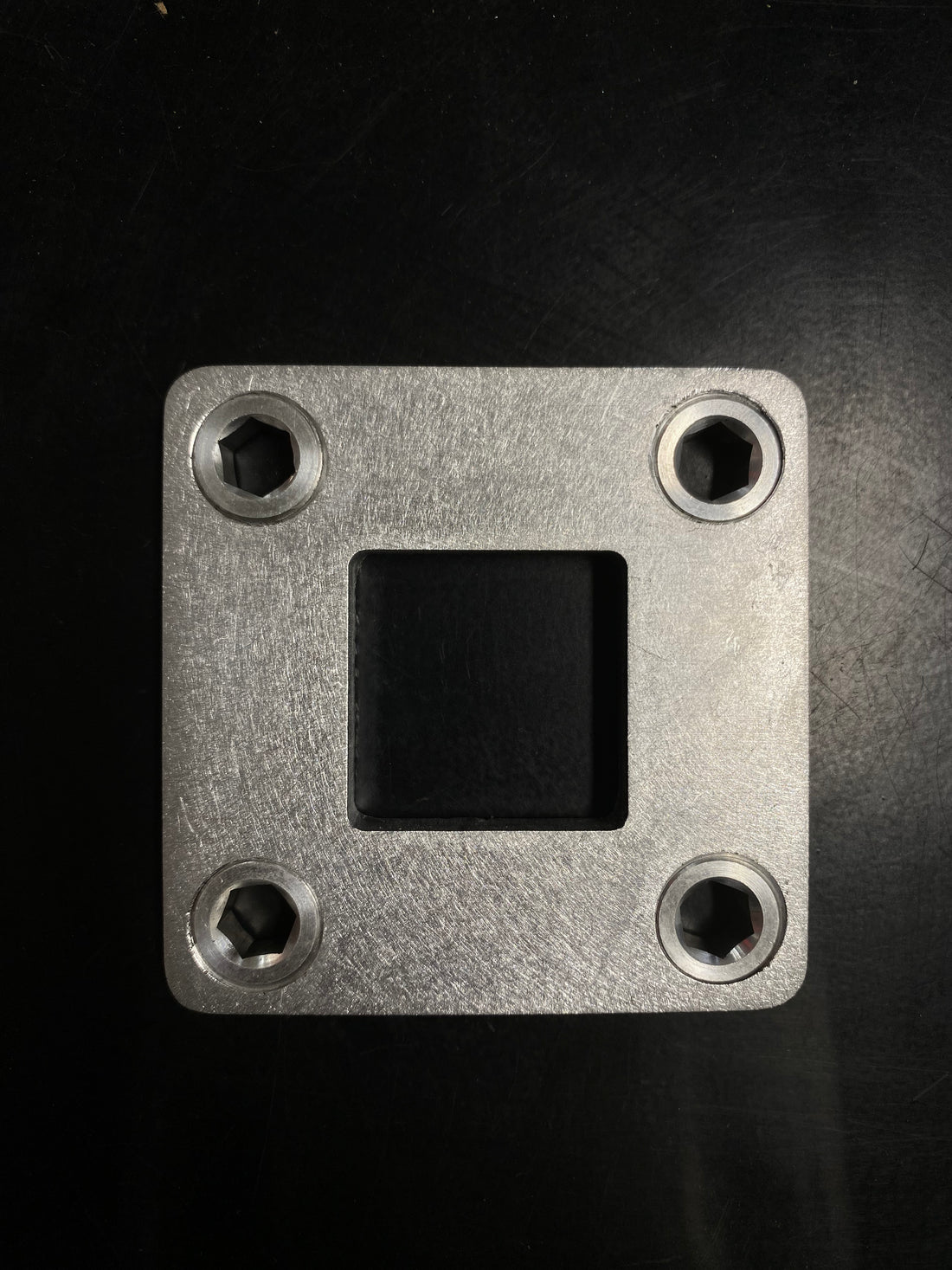 3.5" Levaplate® w/ post guide