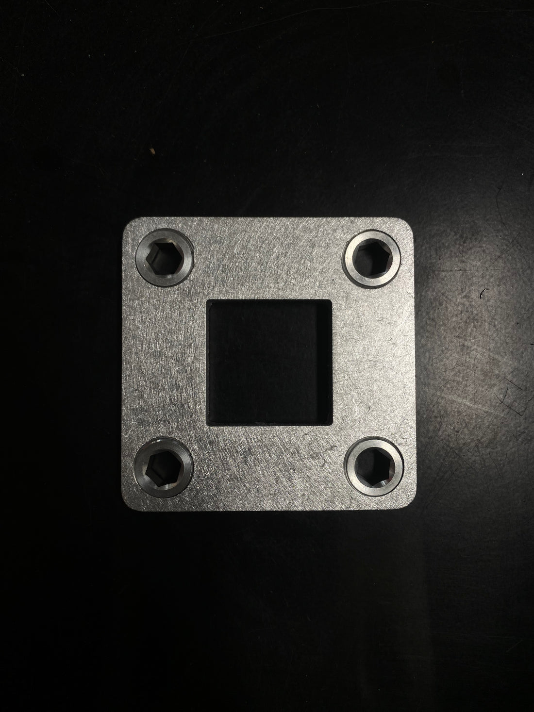 3.5" Levaplate® w/ post guide
