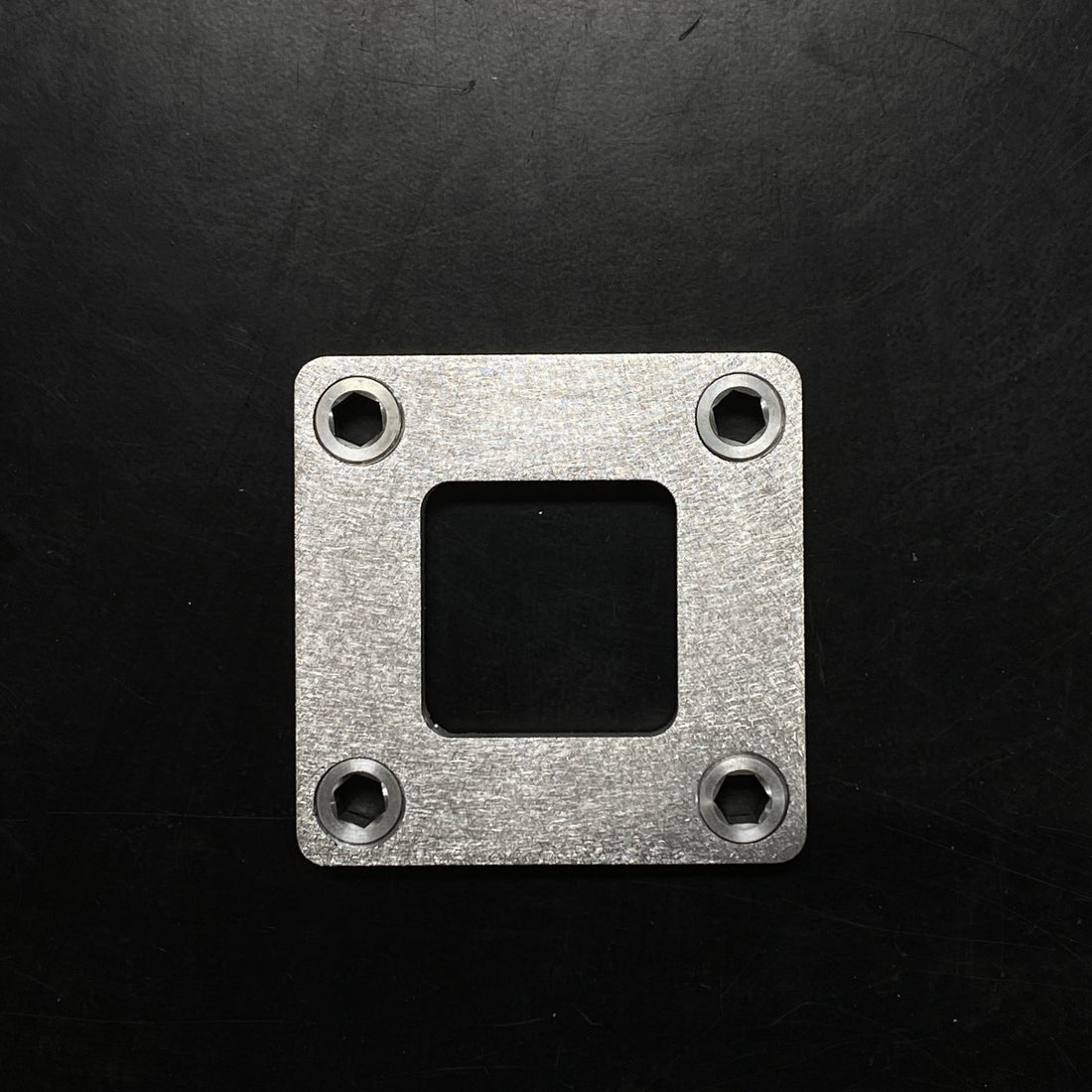 4" Levaplate® w/ post guide