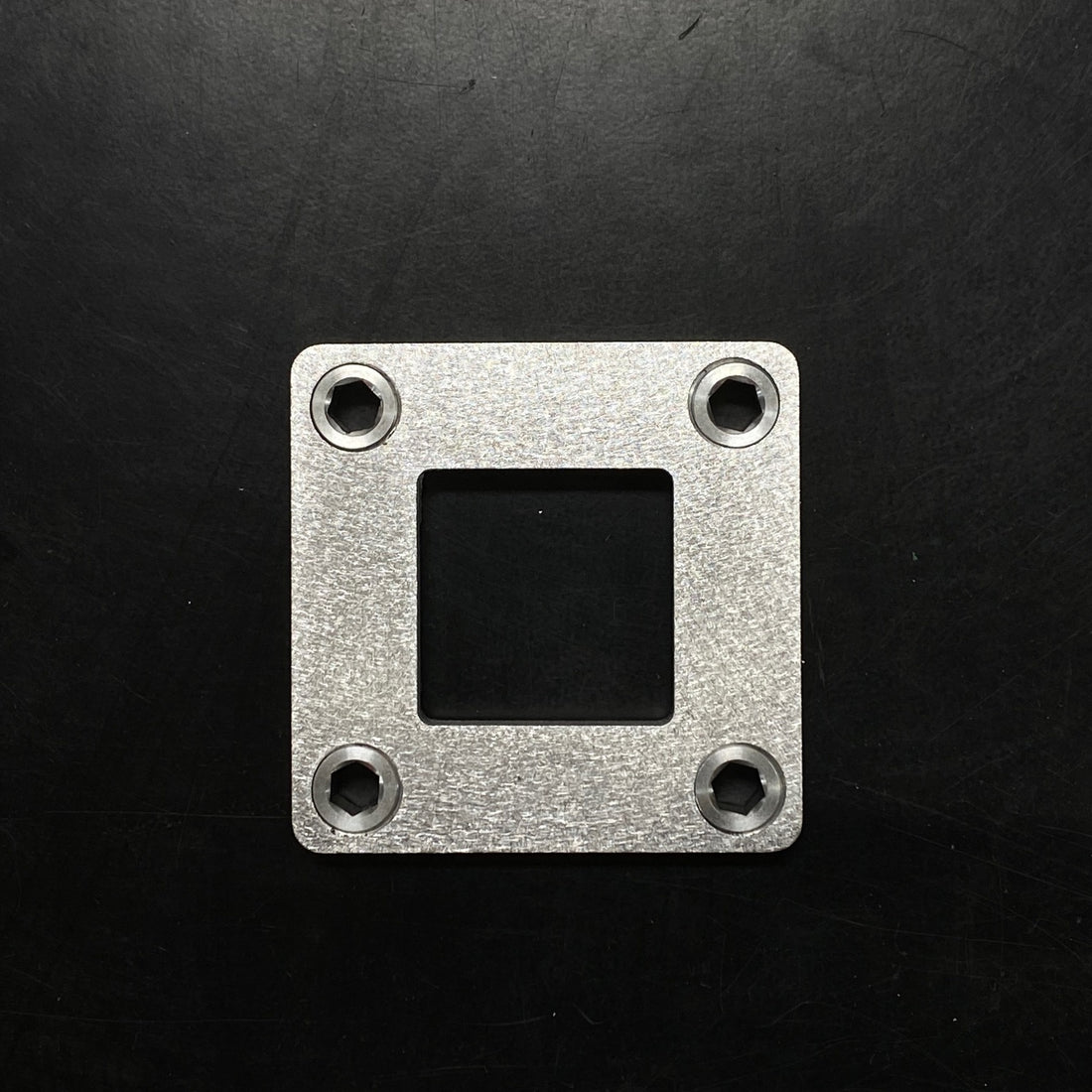 4" Levaplate® w/ post guide